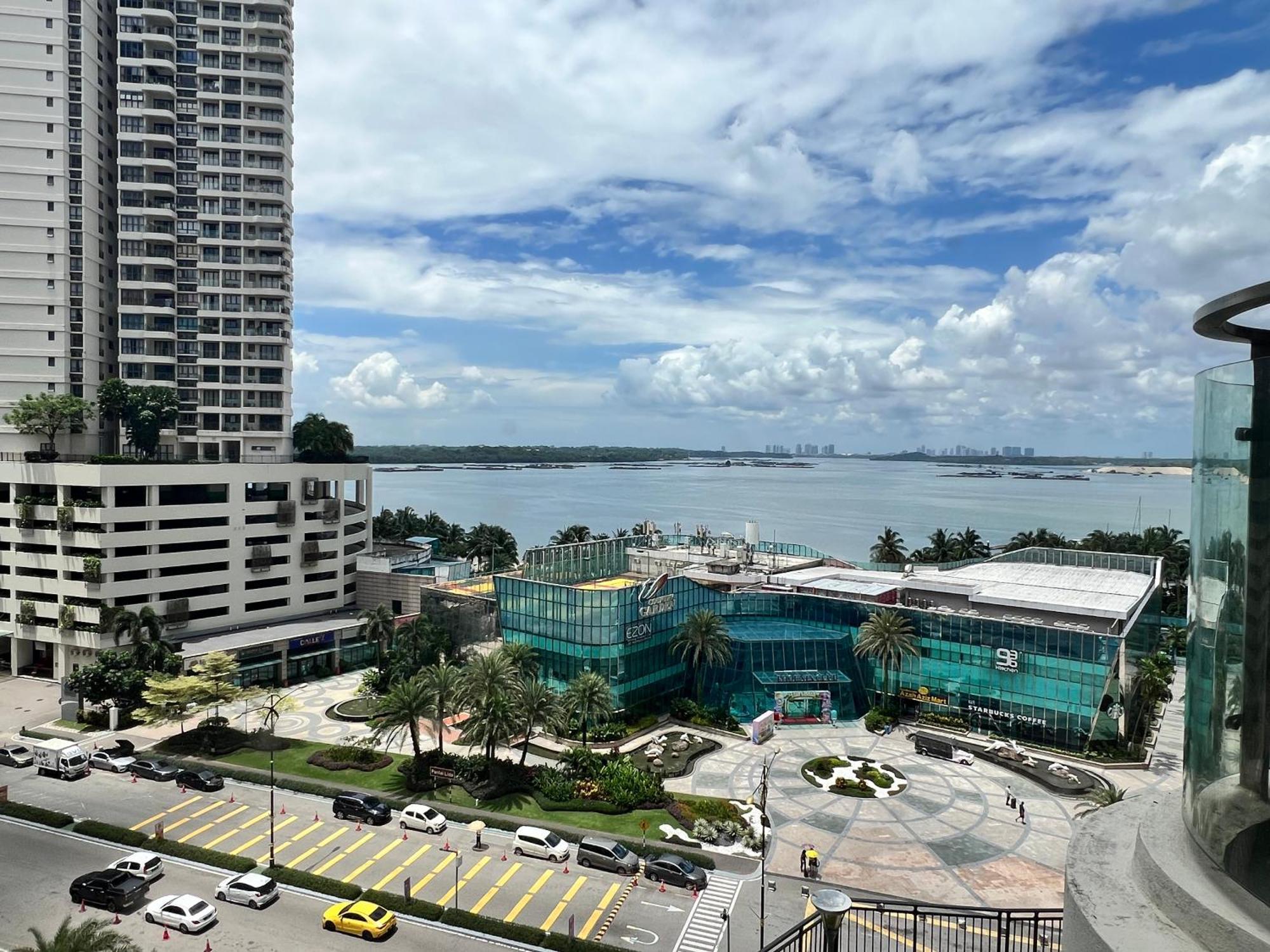 Pangsapuri Dangabay 2r2b Seaview 4pax - By Wehome